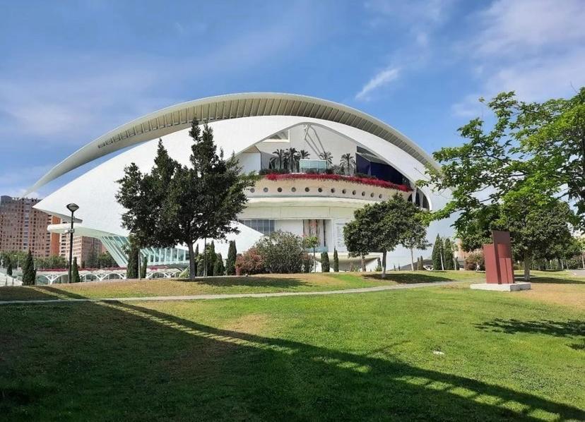 فالنسيا Apartamentos Ciudad De Las Artes Y Las Ciencias المظهر الخارجي الصورة